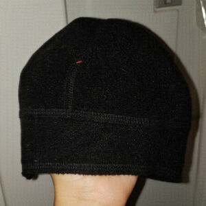 MEC medium sized black polartec toque